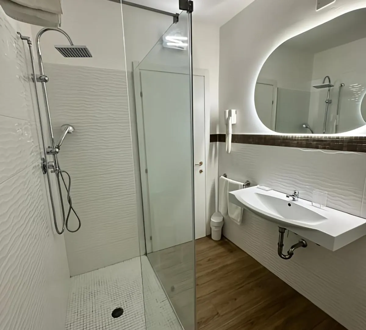 ***  Hotel Piccinelli Rimini Italia