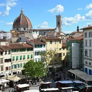 Panoramic Near Duomo&station , Firenze Italia